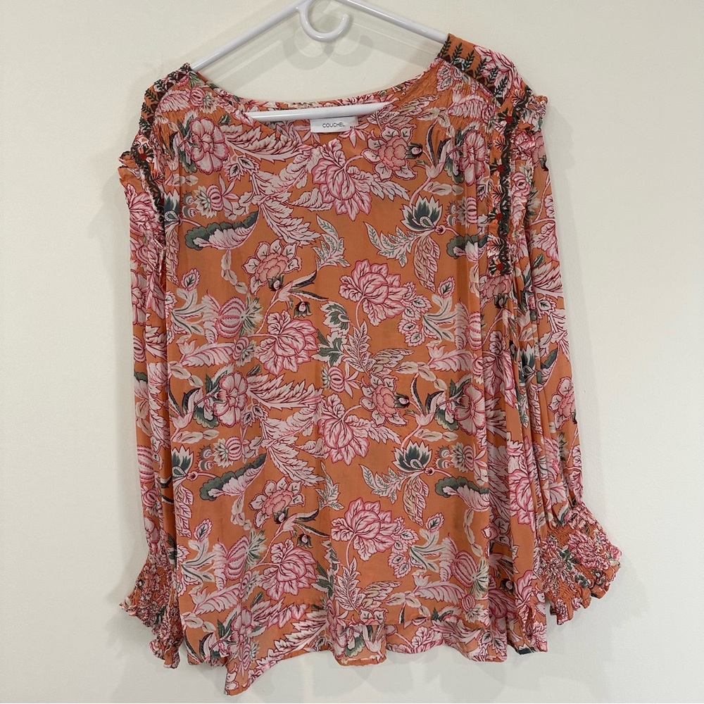 Couchel Floral Embroider Blouse  Long Ruffle Sleeves Size XL